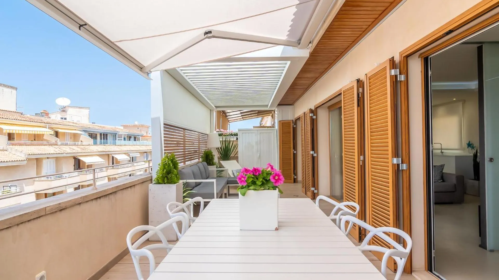 Apartment Attic Sea Views By Interhome Port de Alcudia